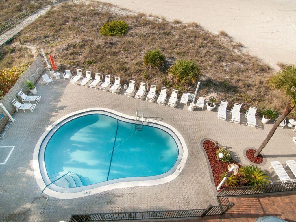Beachfront Madeira Norte 세인트피트비치 외부 사진
