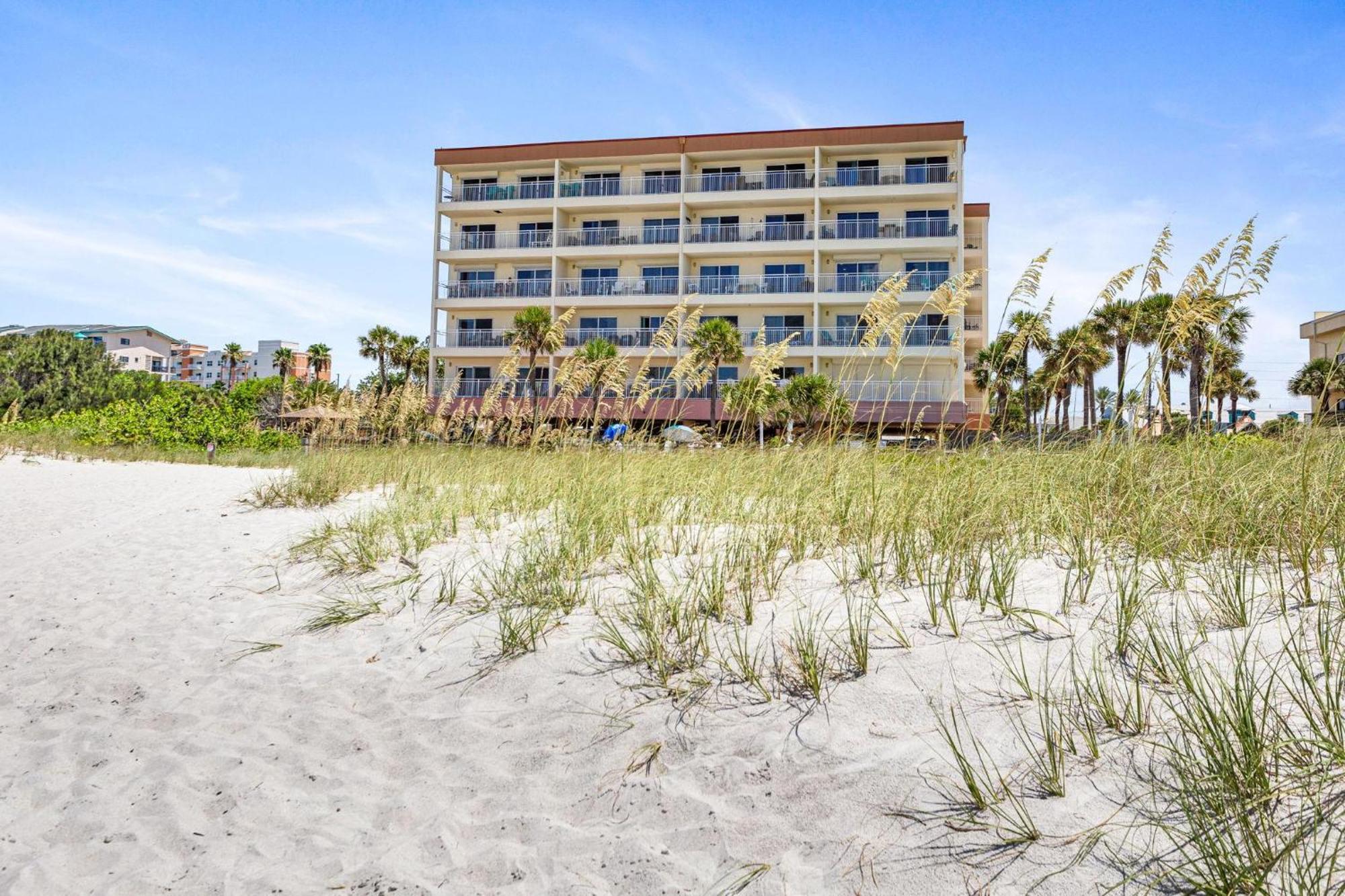 Beachfront Madeira Norte 세인트피트비치 외부 사진